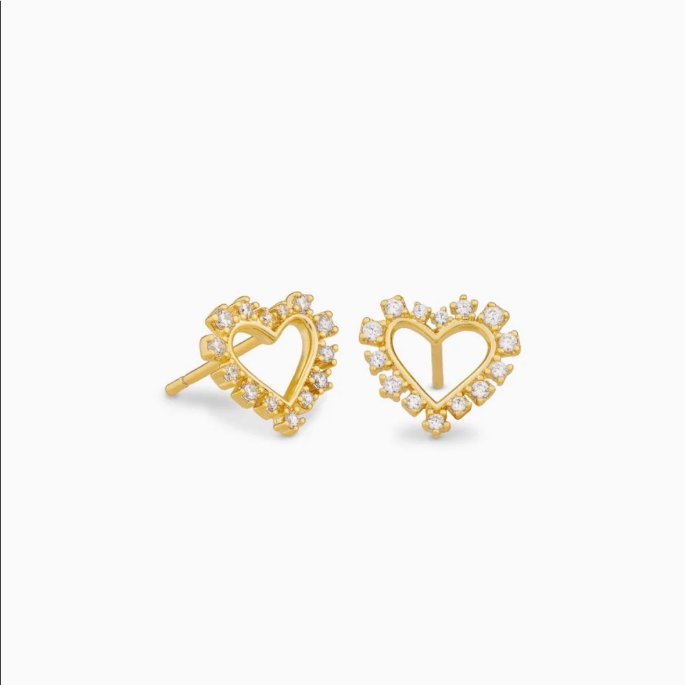 NWOT Kendra Scott heart studs